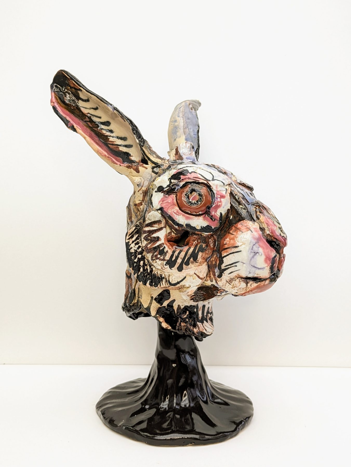 Hare Bust
